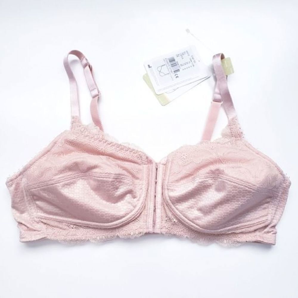 Amoena Ellen Cream Soft Cup Mastectomy Bra
34A